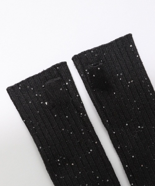 A part by（アパートバイ）の「キラキラニットアームウォーマー（手袋・レディース・ライトベージュ/ブラック・FREE）」の12枚目の写真