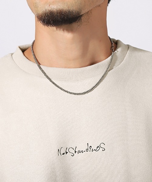 LUXSTYLE（ラグスタイル）の「刺繍入りグラフィックバックプリントスエードトレーナー（スウェット・メンズ・ホワイト/グレー・L/M）」の9枚目の写真