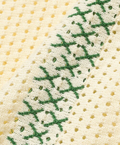 BEAMS PLUS（ビームスプラス）の「ストライプ メッシュ ニット ポロシャツ（ポロシャツ・メンズ・オフホワイト/ブラック/サックスブルー/イエロー・S/M/L/XL）」の17枚目の写真