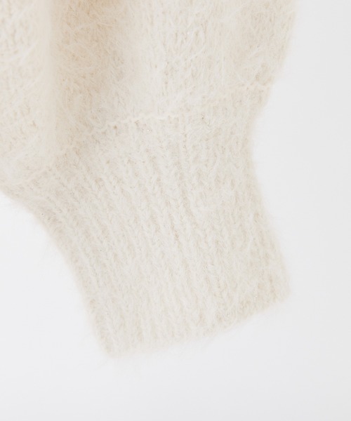 one after another NICE CLAUP（ワンアフターアナザーナイスクラップ）の「ゴールドボタンラメフェザーカーディガン（カーディガン/ボレロ・レディース・ピンク/アイボリー/ミント/チャコールグレー・FREE）」の10枚目の写真