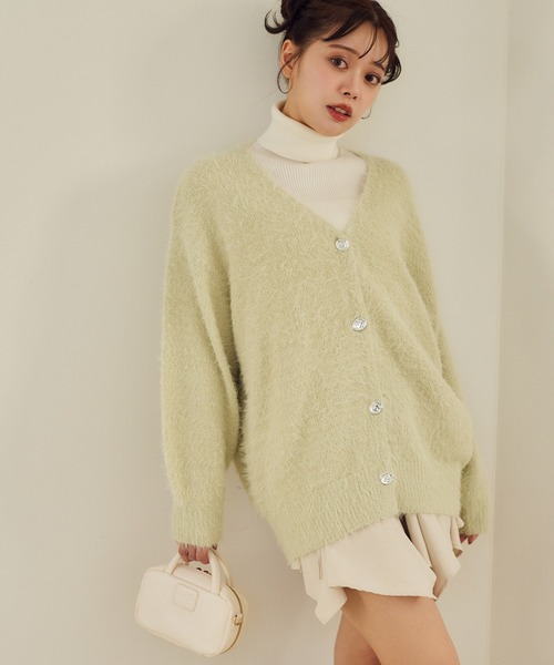 one after another NICE CLAUP（ワンアフターアナザーナイスクラップ）の「ゴールドボタンラメフェザーカーディガン（カーディガン/ボレロ・レディース・ピンク/アイボリー/ミント/チャコールグレー・FREE）」の21枚目の写真