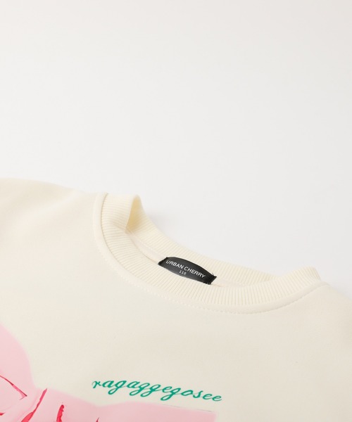 URBAN CHERRY(アーバンチェリー)の「ハートリボンプリントトレーナー(スウェット・キッズ・アイボリー・110cm/120cm/130cm/140cm/150cm)」の10枚目の写真