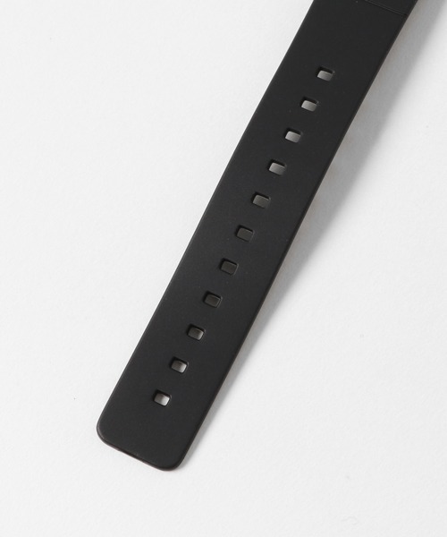 CASIO（カシオ）の「CASIO カシオ/ クォーツ ラバーベルト アナログ ラウンドフェイス腕時計 日常生活防水 /// MQラウンドシリーズ（アナログ腕時計・メンズ・ブラック×ブルー/ブラック系その他/ブラック×ホワイト・FREE）」の7枚目の写真