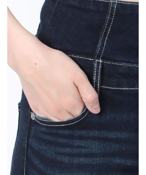 GYDA（ジェイダ）の「ハイウエストウエストクロススキニーデニムパンツ（デニムパンツ・レディース・ブラック/ライトブルー/インディゴブルー・X-SMALL/SMALL/MEDIUM/LARGE）」の14枚目の写真