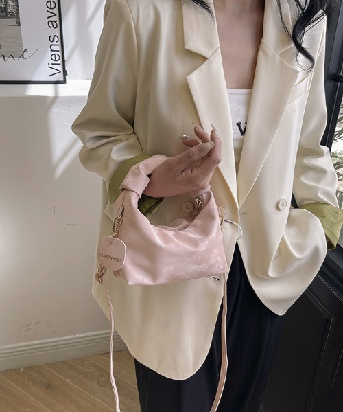 Teem Store(チームストア)の「2WAYギャザーバッグ(ショルダーバッグ・レディース・ブラック/ホワイト/シルバー/ピンク・F)」の16枚目の写真