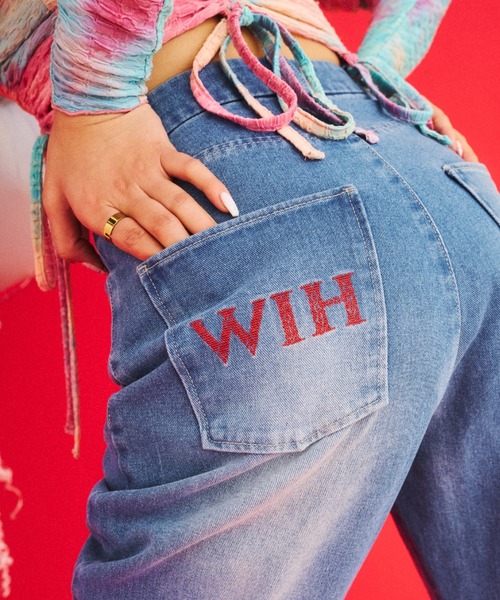 What Is Heart(ワットイズハート)の「flare denim pants- フレア デニム パンツ -(デニムパンツ・レディース・ブラック/サックスブルー・MEDIUM/SMALL)」の2枚目の写真