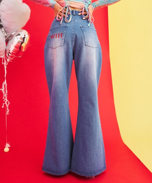 What Is Heart(ワットイズハート)の「flare denim pants- フレア デニム パンツ -(デニムパンツ・レディース・ブラック/サックスブルー・MEDIUM/SMALL)」の8枚目の写真