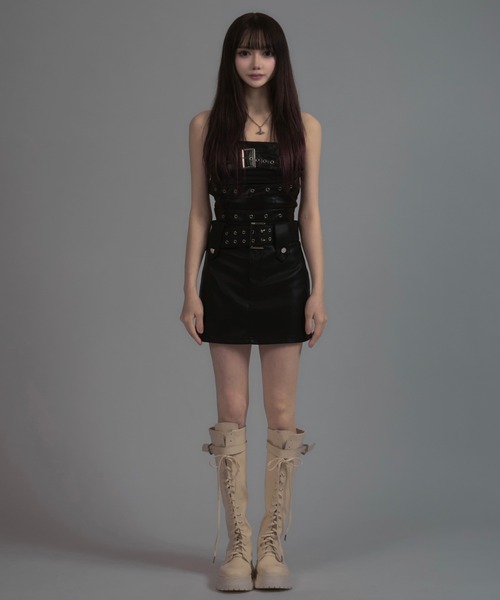 JilLA(ジルア)の「Faux Leather Wide Belt Mini Skirt / フェイクレザーワイドベルトミニスカート(スカート・レディース・ブラック・2/1)」の13枚目の写真
