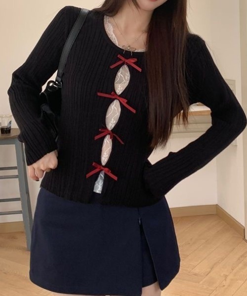 SHEENA（シーナ）の「レースレイヤードリボンリブニットトップス（ニット/セーター・レディース・グレー/ブラック/アイボリー・M）」の6枚目の写真