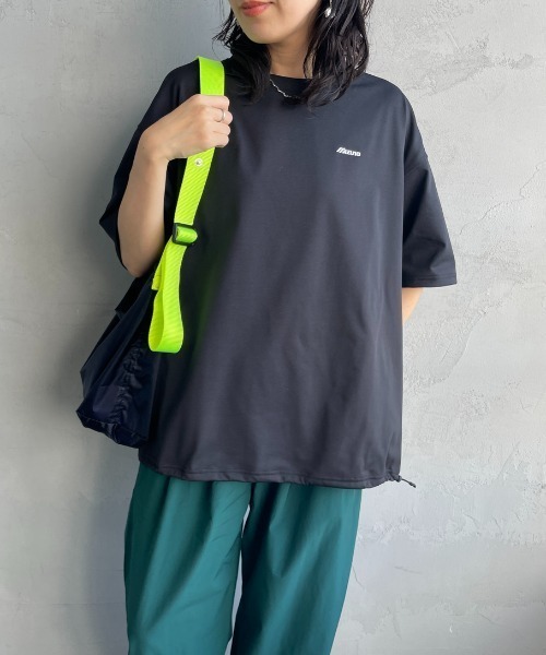 MIZUNO（ミズノ　）の「【mina 7月号掲載】[MIZUNO/ミズノ] 別注 ドローコード付き ワンポイントロゴTシャツ（Tシャツ/カットソー・レディース・ブラック/ホワイト/グレイッシュベージュ・M/L/S/XL）」の20枚目の写真
