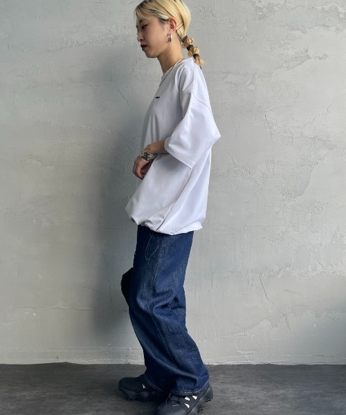 MIZUNO（ミズノ　）の「【mina 7月号掲載】[MIZUNO/ミズノ] 別注 ドローコード付き ワンポイントロゴTシャツ（Tシャツ/カットソー・レディース・ブラック/ホワイト/グレイッシュベージュ・M/L/S/XL）」の9枚目の写真