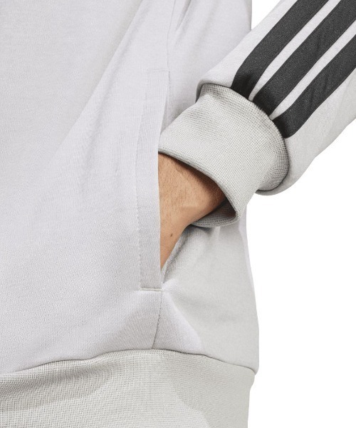 adidas(アディダス)の「アディダス adidas ベーシック スリーストライプス フレンチテリー トラックスーツ(ジャージ・メンズ・グレー/ブラック・LL/3L/S/M/L)」の6枚目の写真