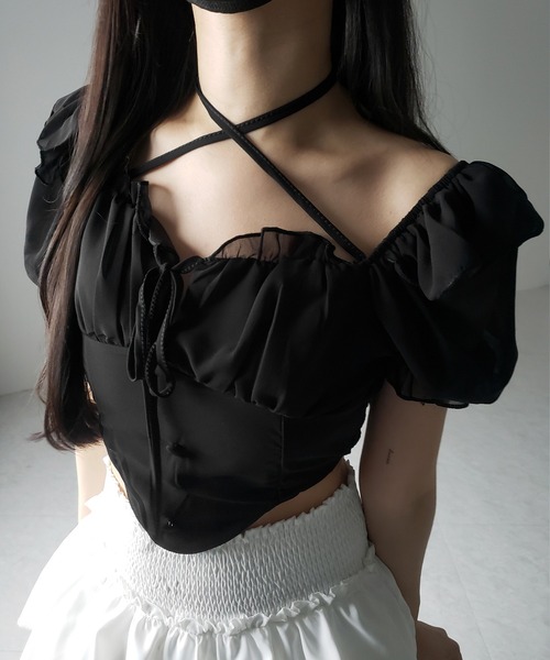 me+em select（ミームセレクト）の「【 ２color ／ ２WAY 】フロントリボンクロスネック半袖シフォンブラウス ／  front ribbon cross neck short sleeve chiffon blouse（シャツ/ブラウス・レディース・ホワイト/ブラック・FREE）」の2枚目の写真