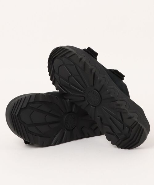 送関込み/UGG/キャップトレイル ストラップ スライド UGG キャップトレイルストラップ スライドサンダル 厚底