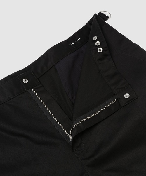 ANREALAGE（アンリアレイジ）の「WRAP CHINO PANTS（チノパンツ・メンズ・ネイビー/ブラック・48/46/38）」の4枚目の写真