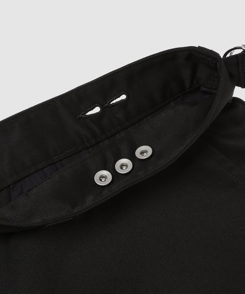 ANREALAGE（アンリアレイジ）の「WRAP CHINO PANTS（チノパンツ・メンズ・ネイビー/ブラック・48/46/38）」の5枚目の写真