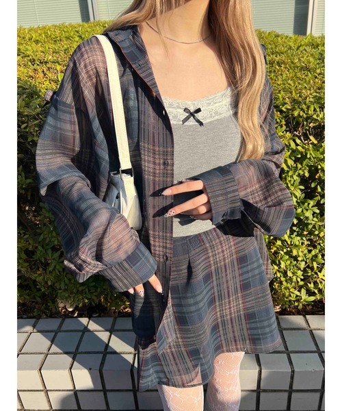 WC(ダブル シー)の「《セットアップ対象★》シアーチェックリボンビッグシャツ(シャツ/ブラウス・レディース・レッド/ネイビー・FREE)」の1枚目の写真