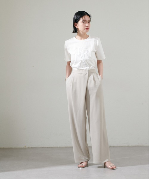 LARUTA(ラルータ)の「【LARUTA】厚盛りロゴ刺繍T(Tシャツ/カットソー・レディース・サックスブルー/オフホワイト/チャコールグレー/ベージュ・LARGE/MEDIUM)」の11枚目の写真