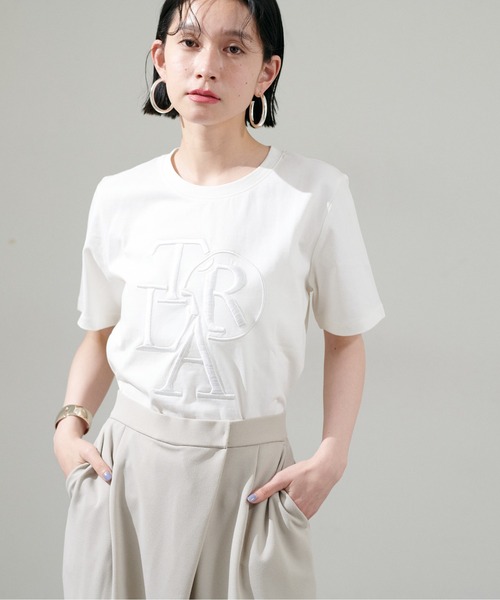 LARUTA(ラルータ)の「【LARUTA】厚盛りロゴ刺繍T(Tシャツ/カットソー・レディース・サックスブルー/オフホワイト/チャコールグレー/ベージュ・LARGE/MEDIUM)」の13枚目の写真