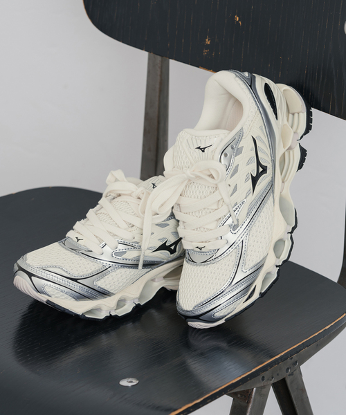 MIZUNO/ミズノ Wave Prophecy LS スニーカー D1GA2511