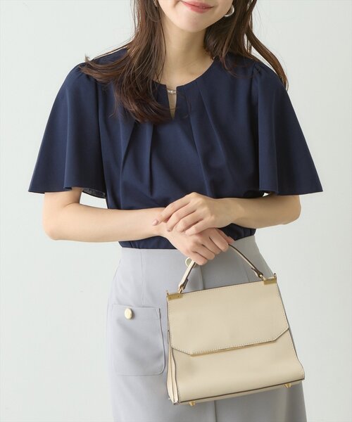 natural couture（ナチュラルクチュール）の「取りはずしチャーム2種類付きブラウス（シャツ/ブラウス・レディース・ネイビー/グレー/ピンク/アイボリー・FREE）」の16枚目の写真
