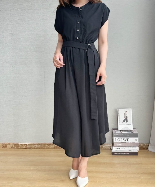 maison de LATIR(メゾンドラティール)の「夏服に最適!ノースリーブロングシャツワンピース(シャツワンピース・レディース・ブラック/イエロー/ブルー・M/L/XL)」の12枚目の写真