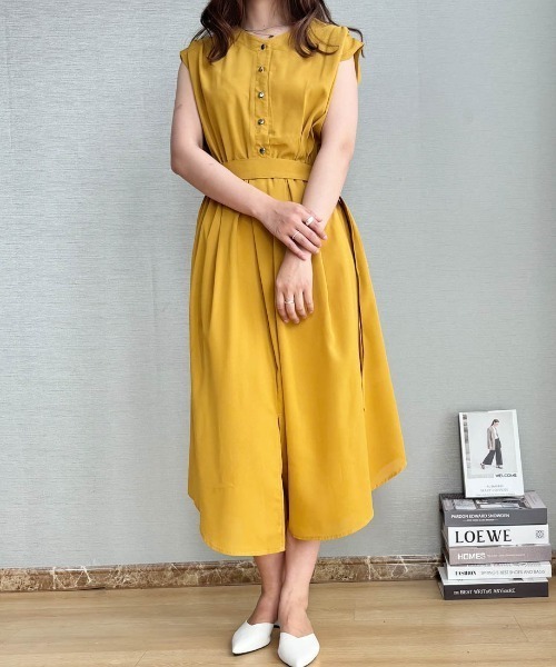maison de LATIR(メゾンドラティール)の「夏服に最適!ノースリーブロングシャツワンピース(シャツワンピース・レディース・ブラック/イエロー/ブルー・M/L/XL)」の20枚目の写真