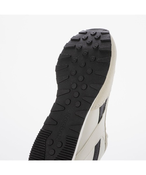 Reebok(リーボック)の「グライド LOW / GLIDE LOW(スニーカー・レディース・オフホワイト/ブラック・24.0cm/24.5cm/23.5cm/23.0cm/26.0cm/25.5cm/25.0cm/22.5cm)」の6枚目の写真
