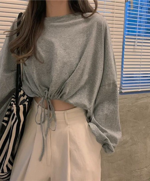 VIBGYOR(ヴィブジョー)の「【EIZZ/アイズ】クロップド丈 カットデザイン トップス(Tシャツ/カットソー・レディース・ホワイト/ブラック/グレー・FREE)」の2枚目の写真