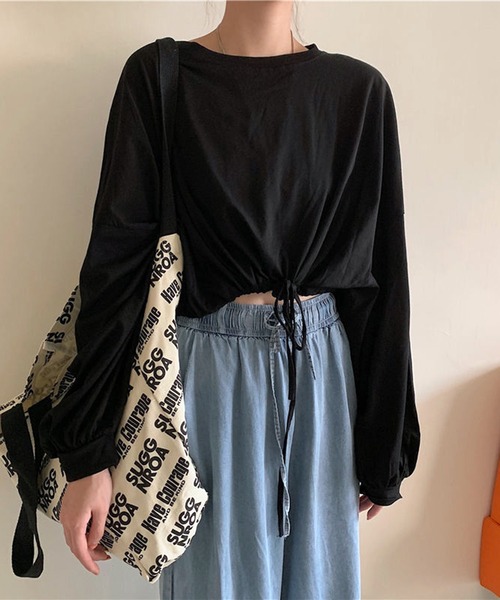 VIBGYOR(ヴィブジョー)の「【EIZZ/アイズ】クロップド丈 カットデザイン トップス(Tシャツ/カットソー・レディース・ホワイト/ブラック/グレー・FREE)」の3枚目の写真