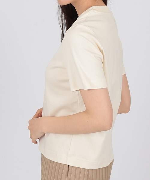 SUWDEE(スーディー)の「crew neck basic cotton t-shirt(Tシャツ/カットソー・レディース・ベージュ/ブラック/ホワイト・FREE)」の16枚目の写真