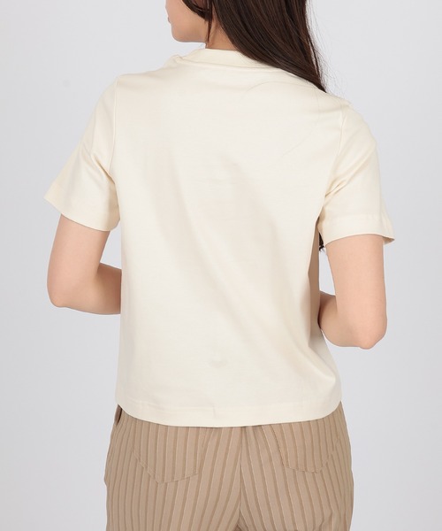 SUWDEE(スーディー)の「crew neck basic cotton t-shirt(Tシャツ/カットソー・レディース・ベージュ/ブラック/ホワイト・FREE)」の17枚目の写真