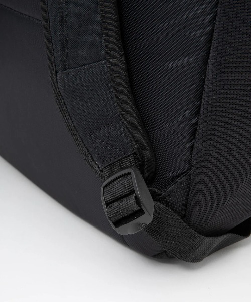 DAKINE(ダカイン)の「DAKINE メンズ CAMPUS L 33L バックパック/リュック 【2025年春夏モデル】/ダカインバッグパック・リュックサック(バックパック/リュック・メンズ・ブラック・FREE)」の17枚目の写真