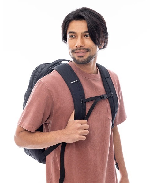 DAKINE(ダカイン)の「DAKINE メンズ CAMPUS L 33L バックパック/リュック 【2025年春夏モデル】/ダカインバッグパック・リュックサック(バックパック/リュック・メンズ・ブラック・FREE)」の10枚目の写真