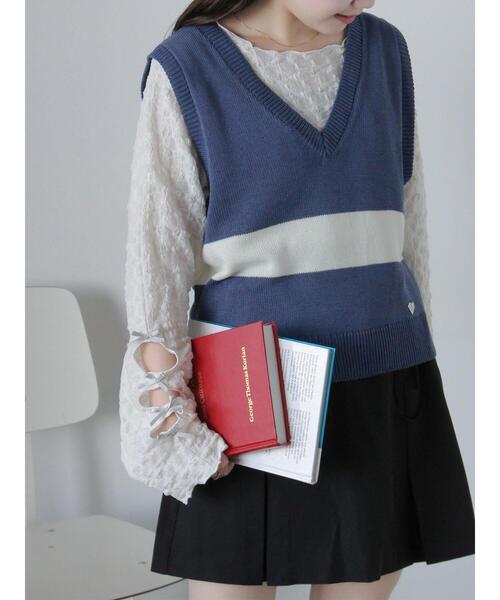 ehka sopo（エヘカソポ）の「配色ラインニットベスト（ベスト・レディース・グレー/ブルー/オフホワイト・F）」の7枚目の写真