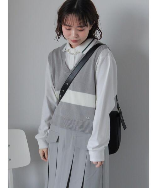 ehka sopo（エヘカソポ）の「配色ラインニットベスト（ベスト・レディース・グレー/ブルー/オフホワイト・F）」の8枚目の写真