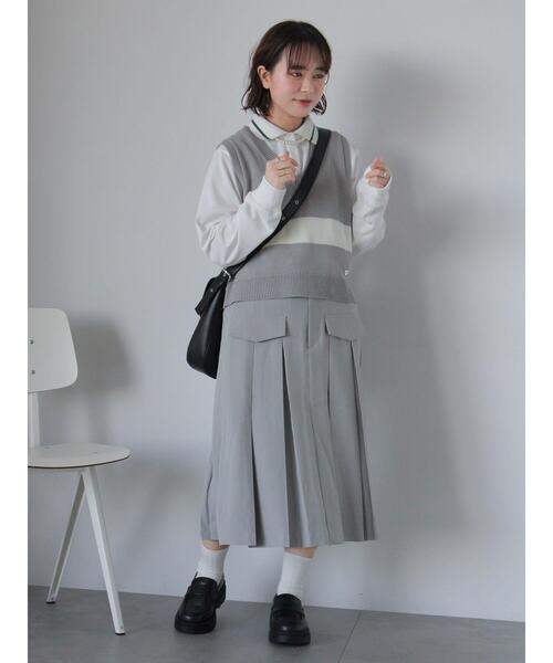 ehka sopo（エヘカソポ）の「配色ラインニットベスト（ベスト・レディース・グレー/ブルー/オフホワイト・F）」の13枚目の写真