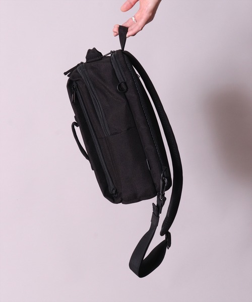 BAYBLO(ベイブロ)の「(LF)【:: fulcro 】【sling】9ポケット クロス ボディバッグ(ボディバッグ/ウエストポーチ・メンズ・ブラック・ONE SIZE)」の10枚目の写真
