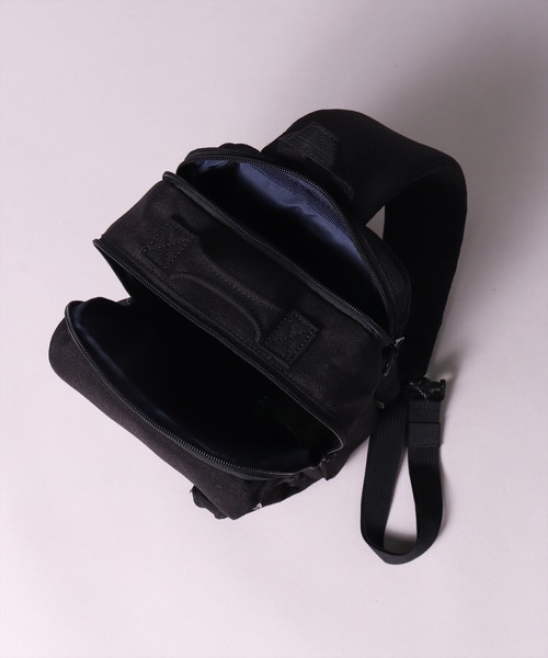 BAYBLO(ベイブロ)の「(LF)【:: fulcro 】【sling】9ポケット クロス ボディバッグ(ボディバッグ/ウエストポーチ・メンズ・ブラック・ONE SIZE)」の13枚目の写真