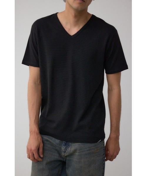 AZUL by moussy（アズールバイマウジー）の「タックフライスVネックTシャツ（Tシャツ/カットソー・メンズ・ホワイト/ブラック/杢グレー・SMALL/MEDIUM/LARGE/X-LARGE）」の2枚目の写真