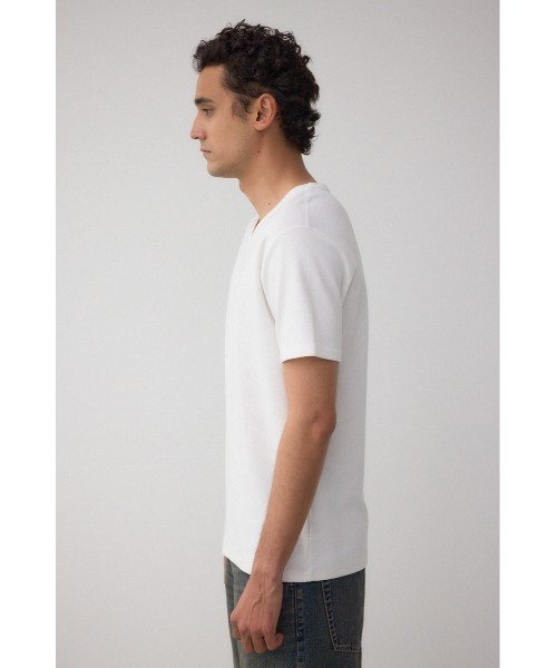 AZUL by moussy（アズールバイマウジー）の「タックフライスVネックTシャツ（Tシャツ/カットソー・メンズ・ホワイト/ブラック/杢グレー・SMALL/MEDIUM/LARGE/X-LARGE）」の8枚目の写真