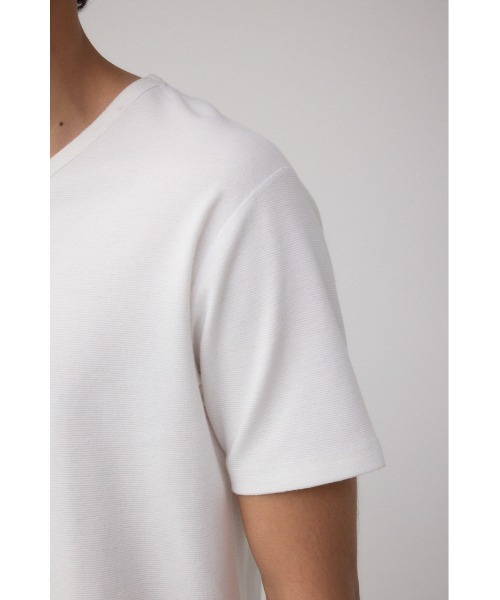 AZUL by moussy（アズールバイマウジー）の「タックフライスVネックTシャツ（Tシャツ/カットソー・メンズ・ホワイト/ブラック/杢グレー・SMALL/MEDIUM/LARGE/X-LARGE）」の11枚目の写真