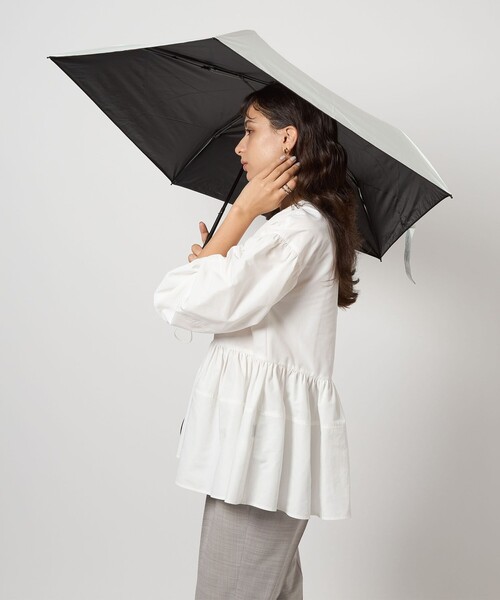 green label relaxing（グリーンレーベルリラクシング）の「＜U-DAY＞ ALL WHATER 折りたたみ傘 / 晴雨兼用 / レイン（折りたたみ傘・レディース・ライラック/ライトグレー/オフホワイト/シルバー・FREE）」の7枚目の写真