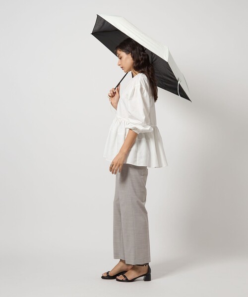 green label relaxing（グリーンレーベルリラクシング）の「＜U-DAY＞ ALL WHATER 折りたたみ傘 / 晴雨兼用 / レイン（折りたたみ傘・レディース・ライラック/ライトグレー/オフホワイト/シルバー・FREE）」の10枚目の写真