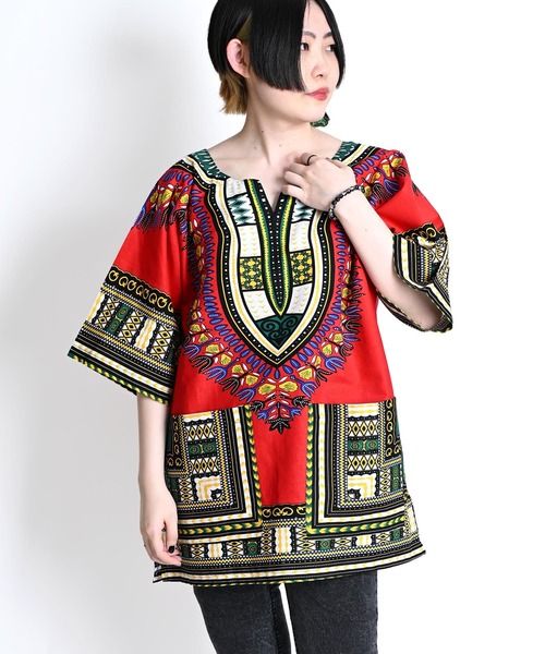 MARAI(マーライ)の「ダシキ柄半袖Tシャツ(Tシャツ/カットソー・レディース・レッド/ホワイト/ブルー/イエロー/ブラック・FREE)」の15枚目の写真