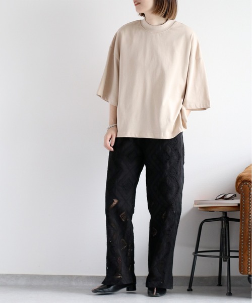 cepo（セポ）の「天竺モックネックショートスリーブTee（Tシャツ/カットソー・レディース・コーラルピンク/チャコール/ブラック/オフホワイト/ベージュ・M）」の4枚目の写真