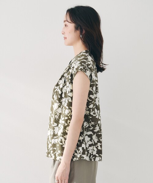 セール】【セットアップ可/洗える】モザイクフラワー柄ブラウス