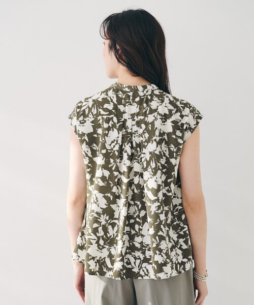 セール】【セットアップ可/洗える】モザイクフラワー柄ブラウス