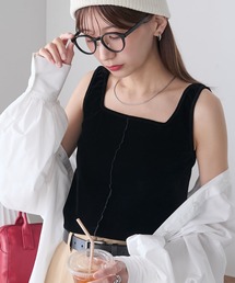 ベロア」に該当するトップス（ブラック/黒色系）ファッション