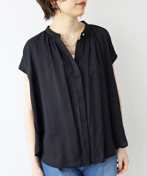 le.coeur blanc(ルクールブラン)の「《手洗い可能》T/R追撚フレンチスリーブブラウス(シャツ/ブラウス・レディース・ベージュ/ブラック/ミント・38)」の19枚目の写真